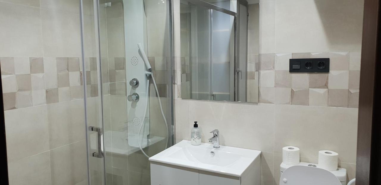 Puerta Zamora, Centro, Wifi Con Salón Y 2 Dormitorios, Parking *